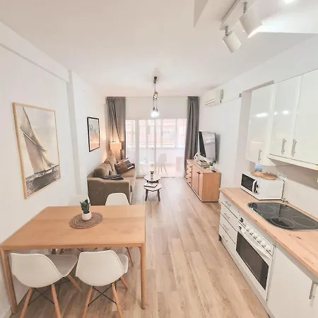 2 Bedroom In The Center Of